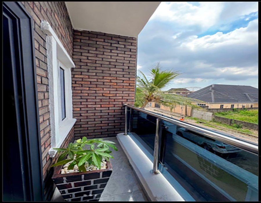 The Waves Apartments