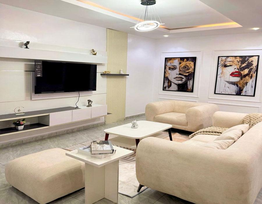 203 – Crystal Manor Suite