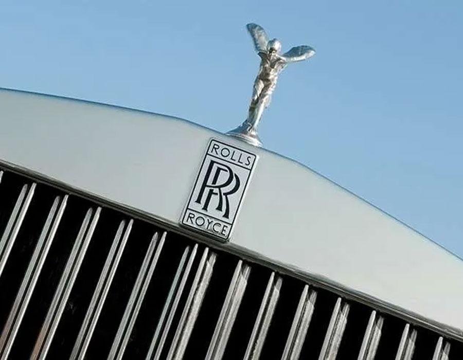 Experience unparalleled luxury with our exclusive amenities